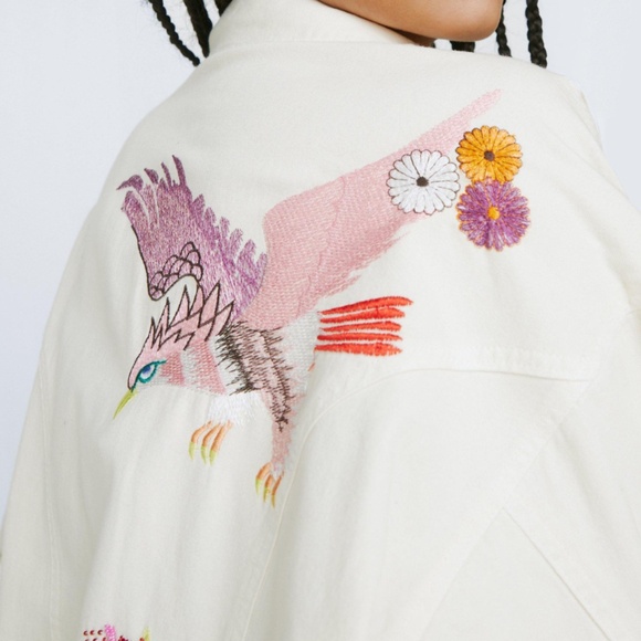 Nasty Gal Embroidered Beaded Oversized Shacket in White Combo sz 4 NWT - Picture 2 of 10